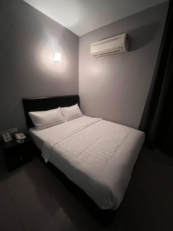 Royale City Hotel - 10 Min From Klia Klia 2 Airport Sepang Exterior foto