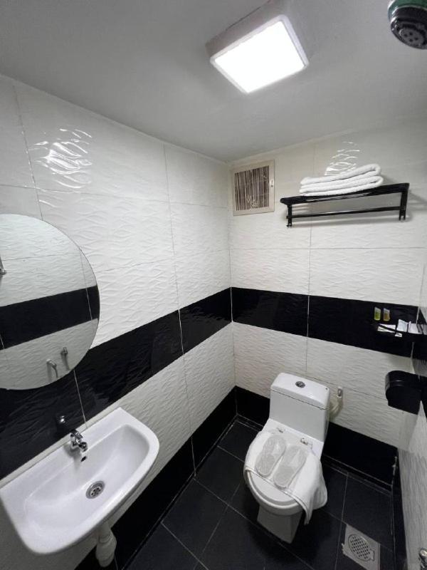 Royale City Hotel - 10 Min From Klia Klia 2 Airport Sepang Exterior foto